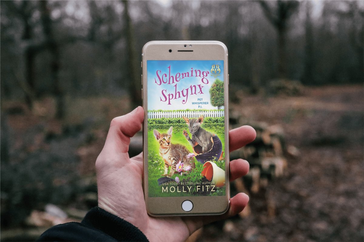 Scheming Sphynx eBook - Molly Fitz Books